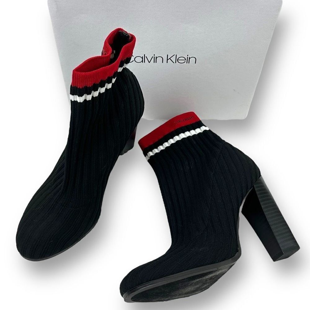 Calvin Klein Antonette Black and Red Ribbed Stretch Knit Ankle Boots size 9